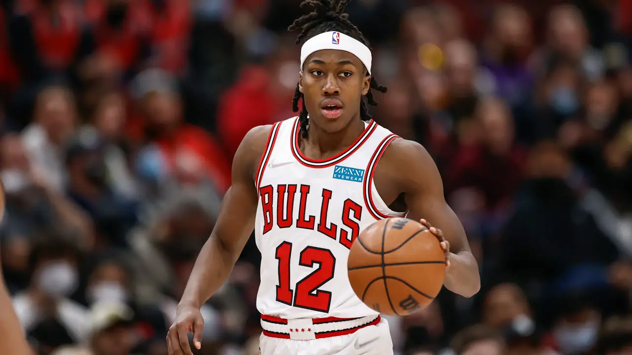 Ayo Dosunmu Set to Return to the Chicago Bulls on a Three-Year Deal!