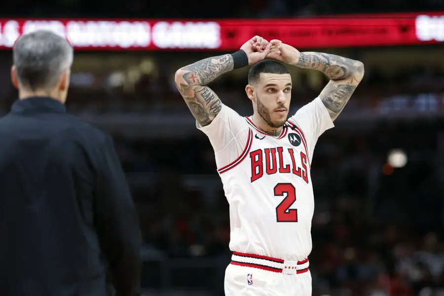 NBA: Philadelphia 76ers at Chicago Bulls