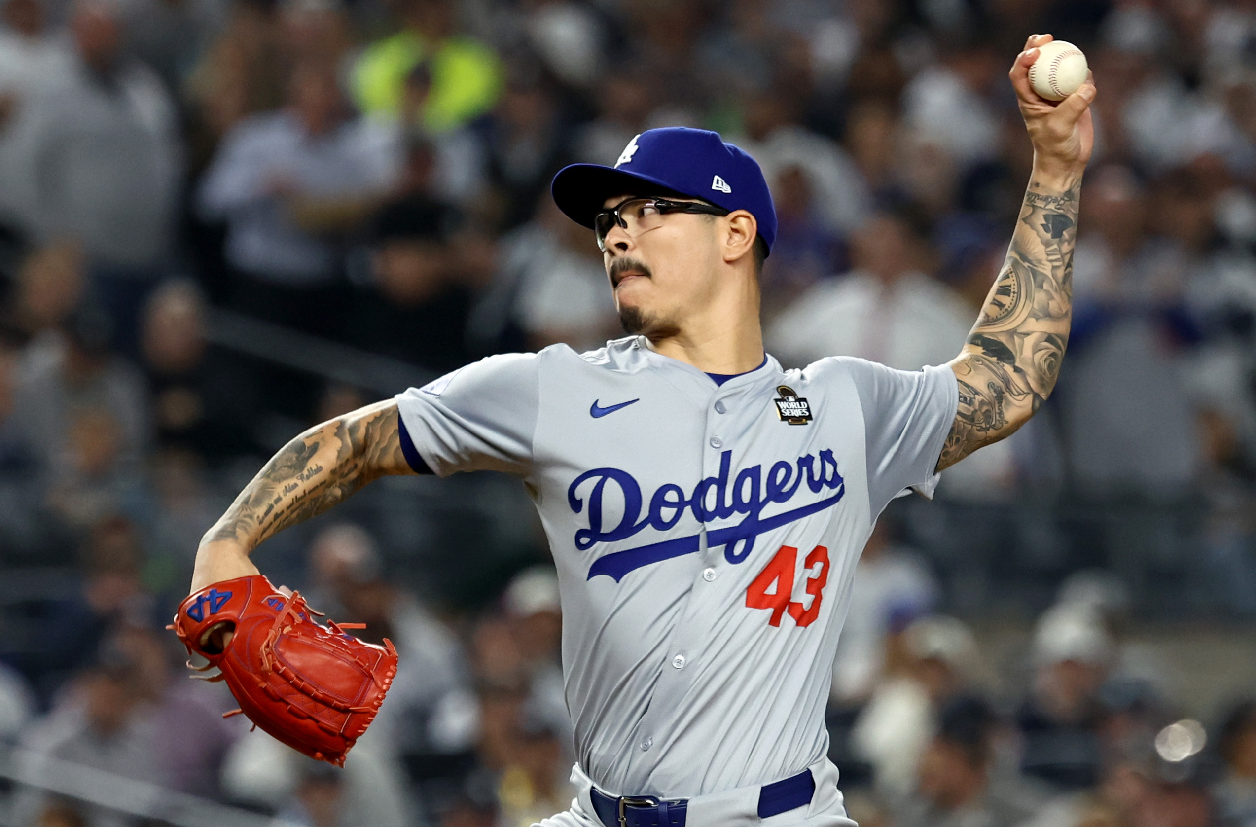 Chicago Cubs-Los Angeles Dodgers trade idea brings the Cubs a low-risk, high-reward pitcher