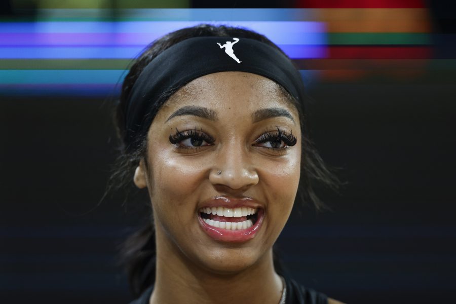 WNBA: Connecticut Sun at Chicago Sky Angel Reese