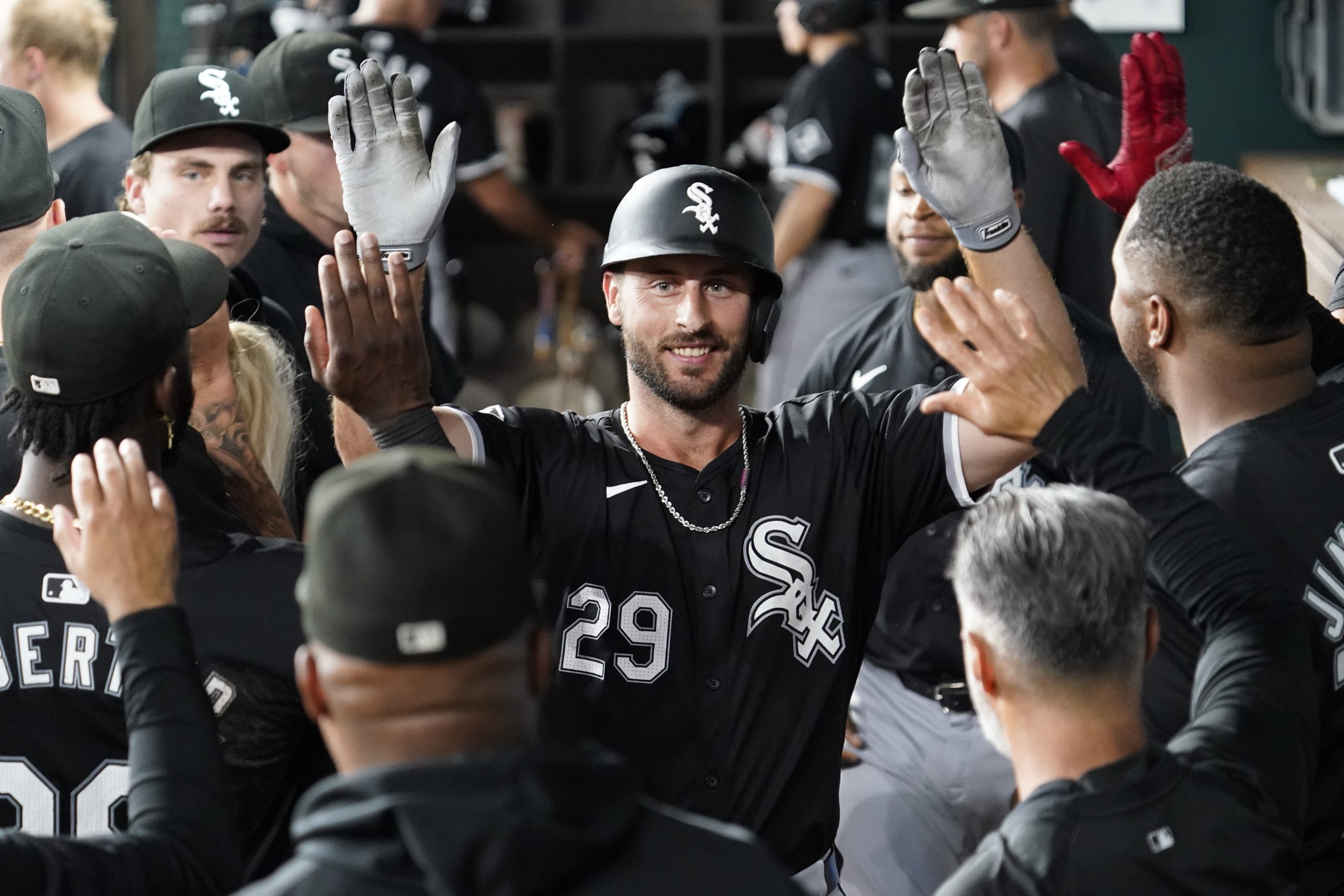 Chicago White Sox: productive MLB infielder inks deal with the Washington Nationals: Insider